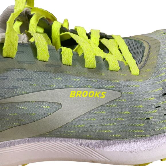 Brooks Hyperion Tempo Running Sneaker Size 9 Womens Pale Turquoise G8 with Jeans - Picture 6 of 16